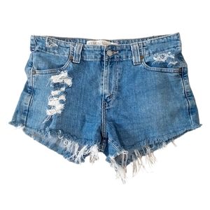 Levi's Women's Size 10 Nouveau Low Bootcut 525 Distressed Cut Off Boho Shorts